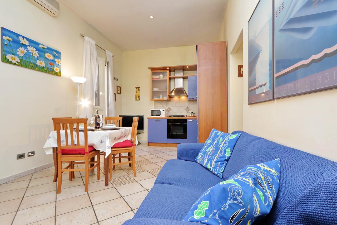 Colosseo With Garden Apartment Rome