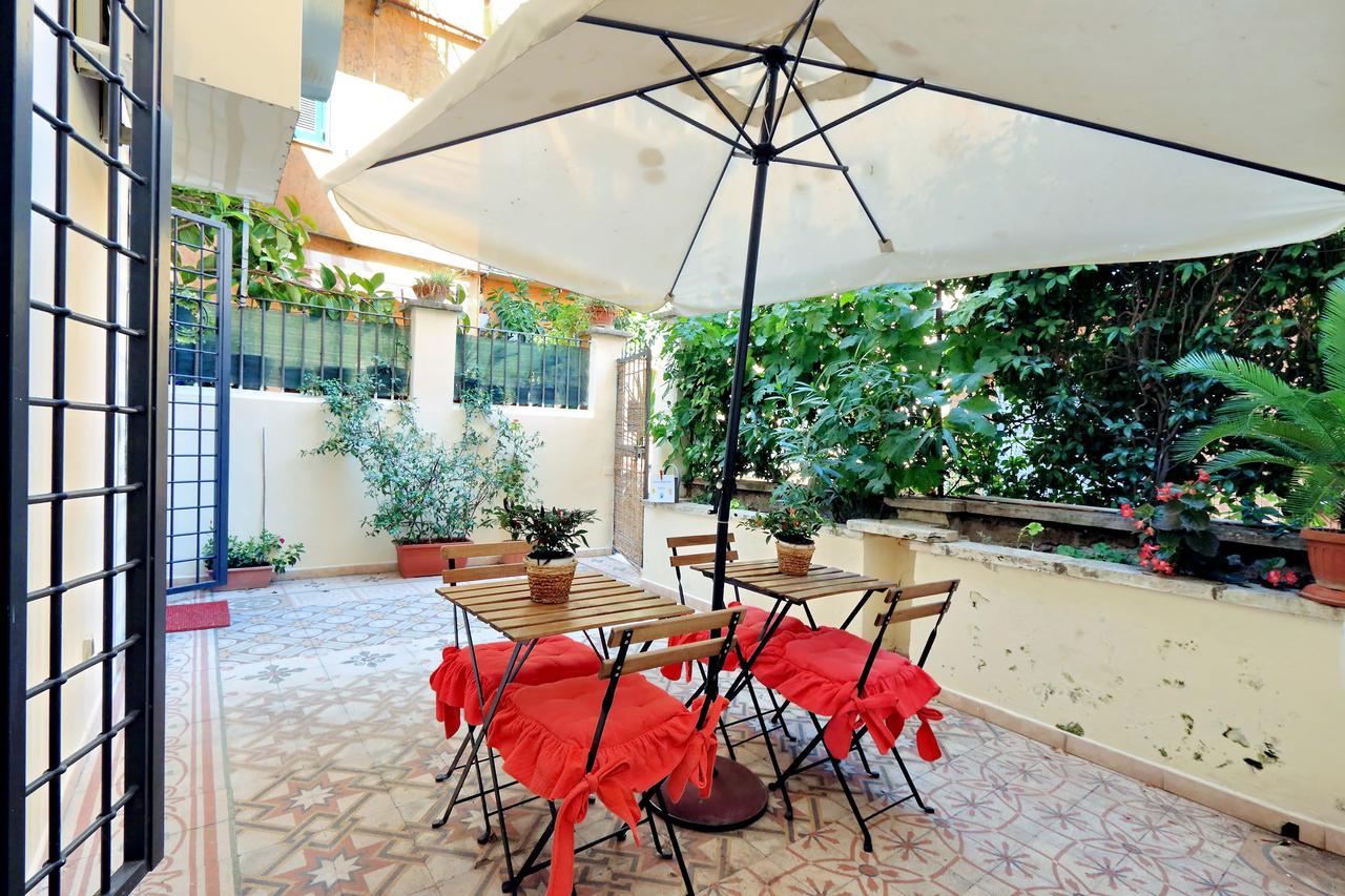 Colosseo With Garden Apartment Rome